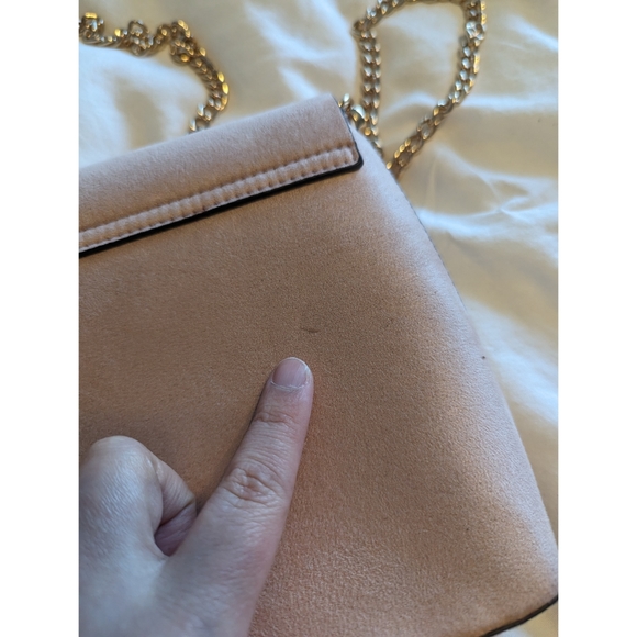 3/$20! H&M Chain Bag - Picture 9 of 10